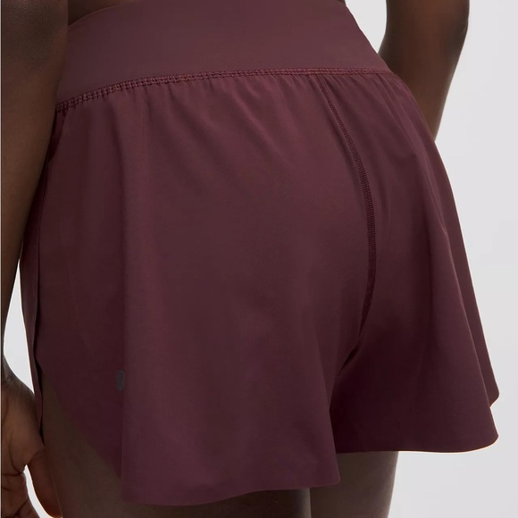 Fast and Free High-Rise Classic-Fit Split Short 3" - Picture 10 of 11